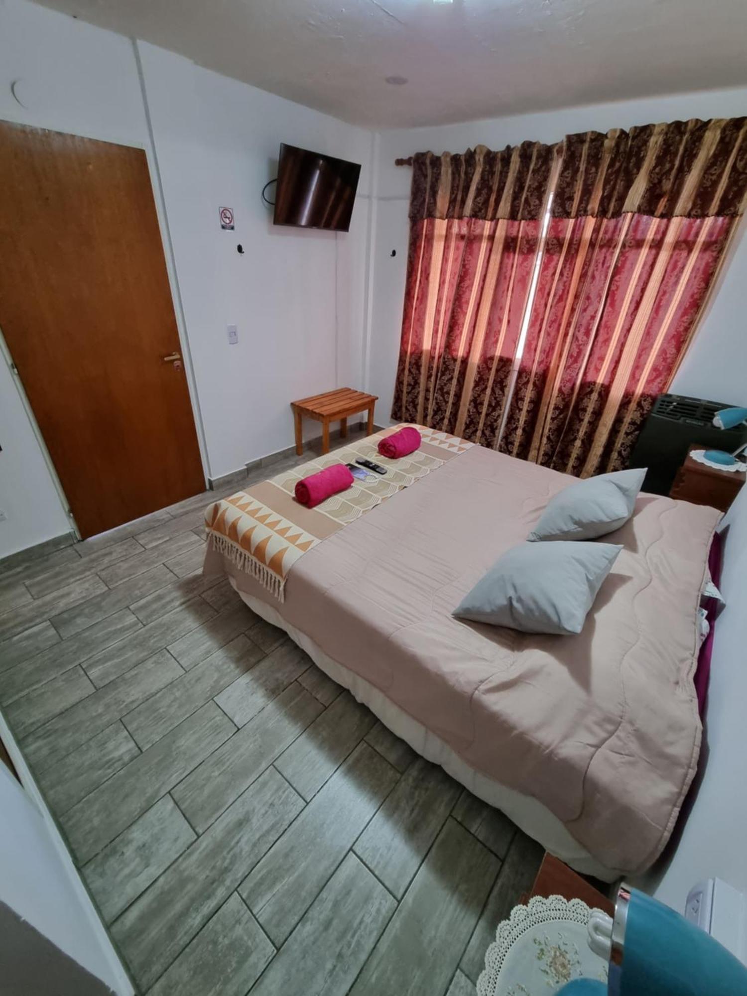 Ms Hotel Campos 26 Ushuaia Bagian luar foto