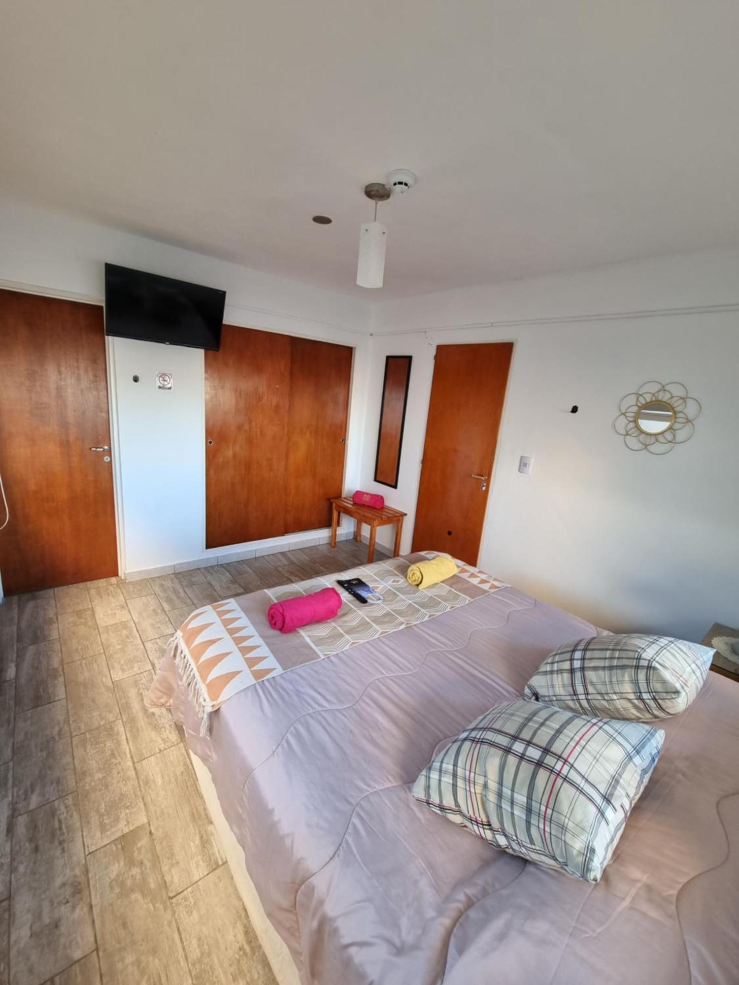Ms Hotel Campos 26 Ushuaia Bagian luar foto