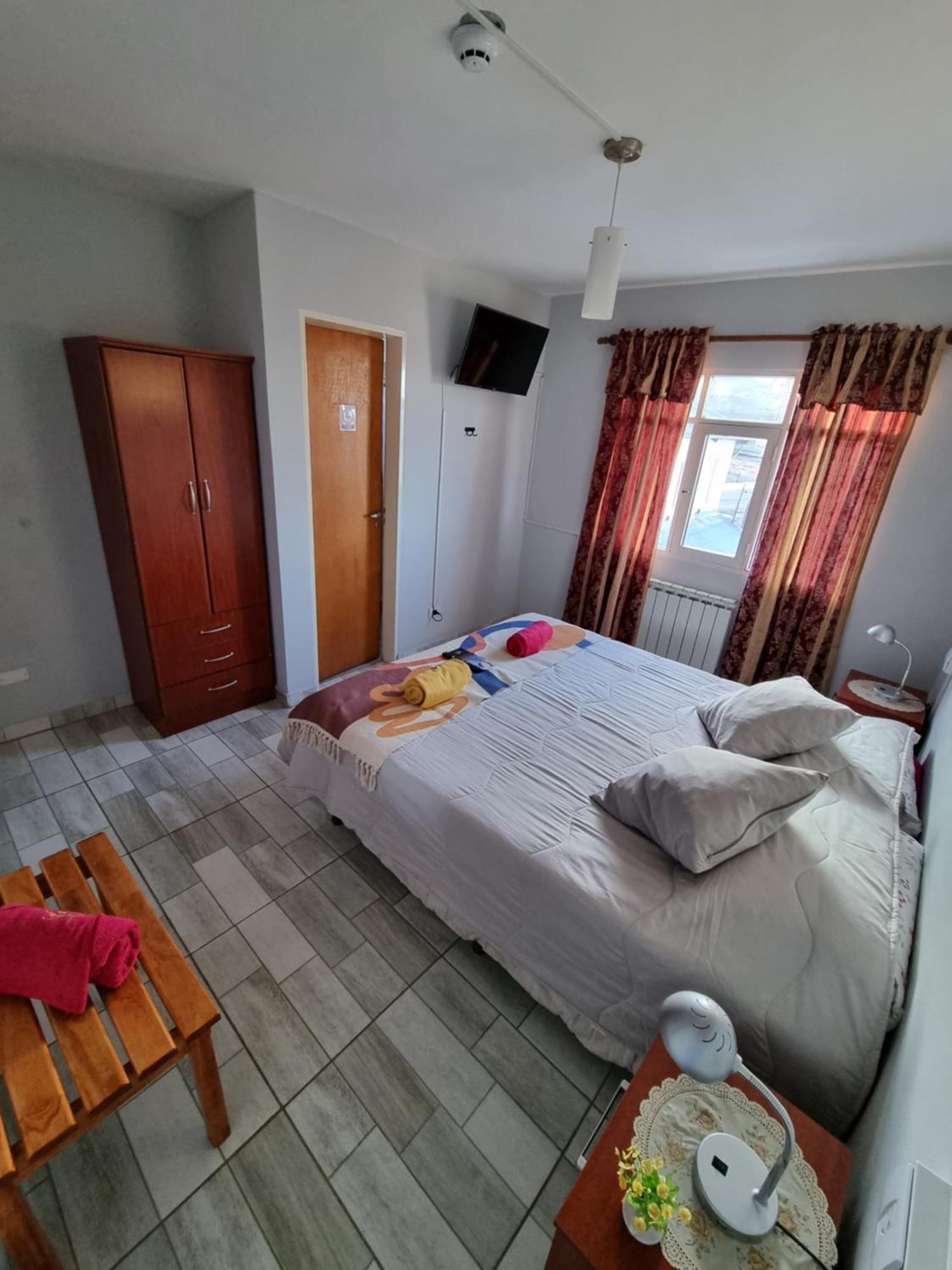 Ms Hotel Campos 26 Ushuaia Bagian luar foto