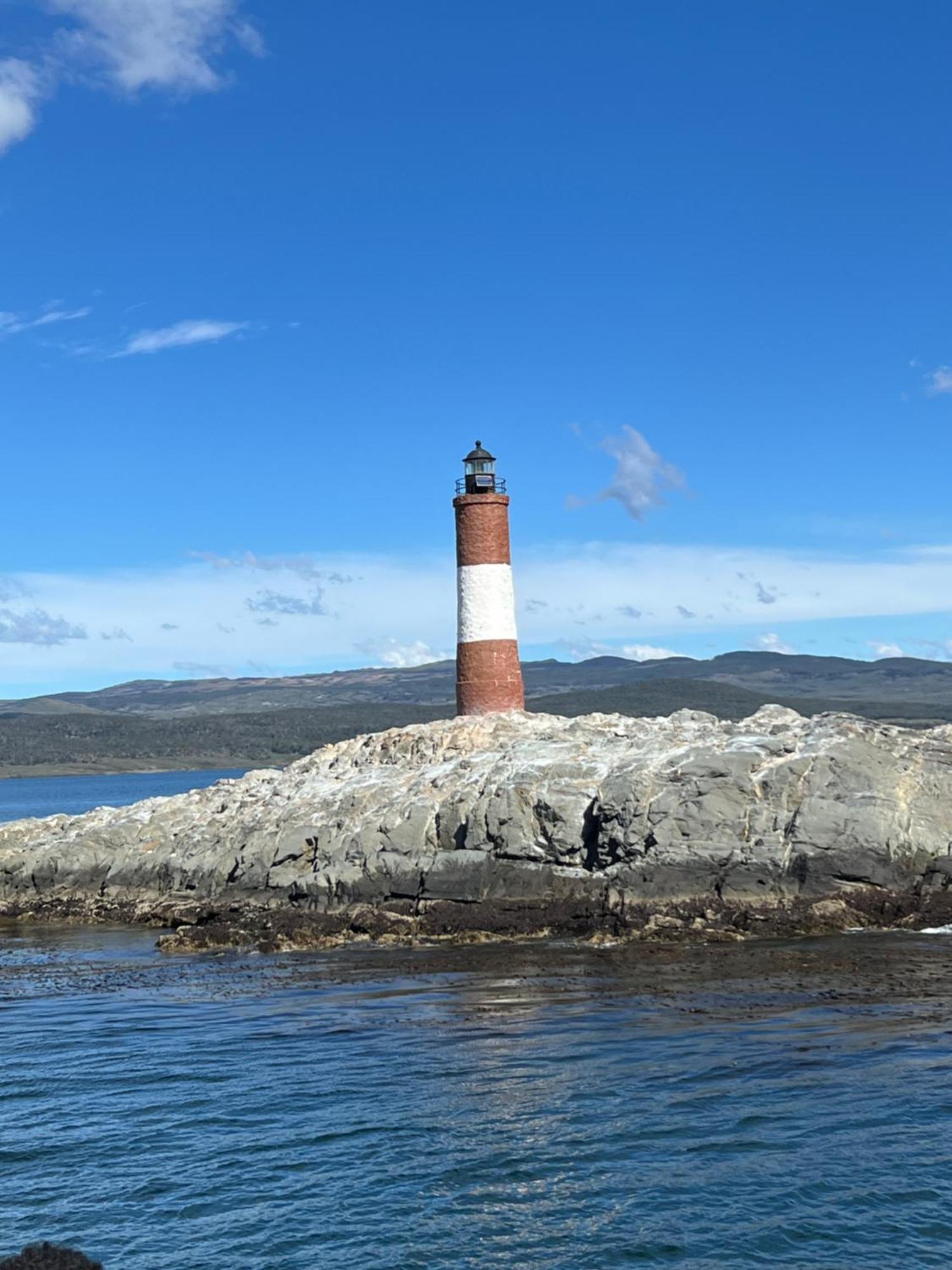 Ms Hotel Campos 26 Ushuaia Bagian luar foto